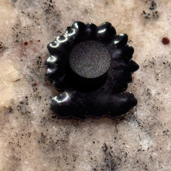 Stitch Sunflower croc charm - Picture 2 of 2